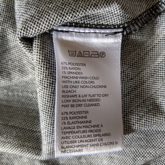 π¦ UO Geometric Patterned Skater Skirt π¦ - Picture 4 of 5